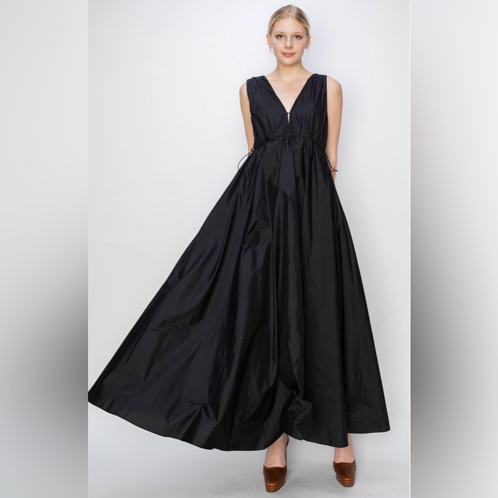 Melloday Black Sleeveless Long Dress